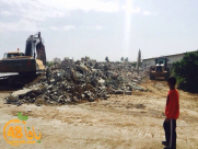 دهمش : شبح الهدم يحوم في اجواء القرية بعد اخطار اصحاب 5 منازل بالهدم